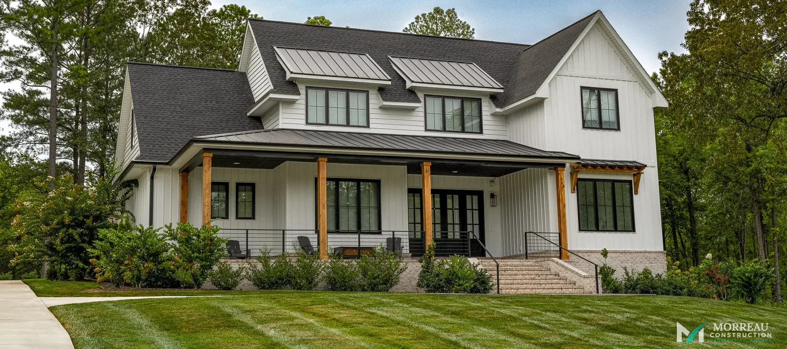 Modern farmhouse custom home built by Morreau Construction, Paducah KY